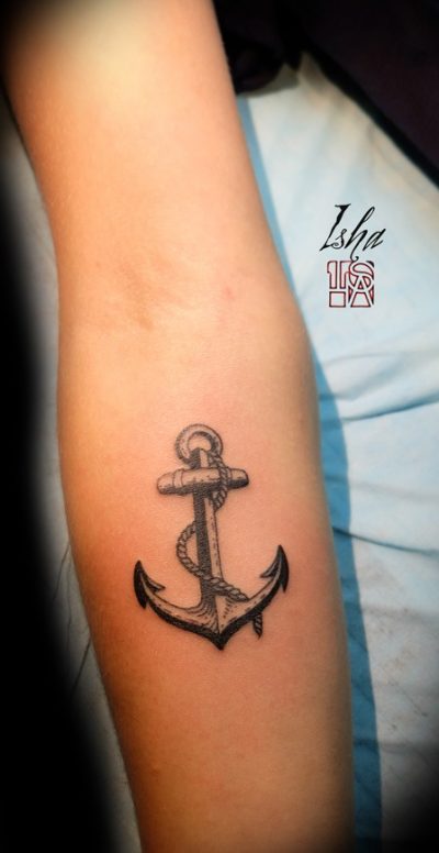 isha-daw-tattoo-tatouage-encre-marine-militaire-gravure-Loches